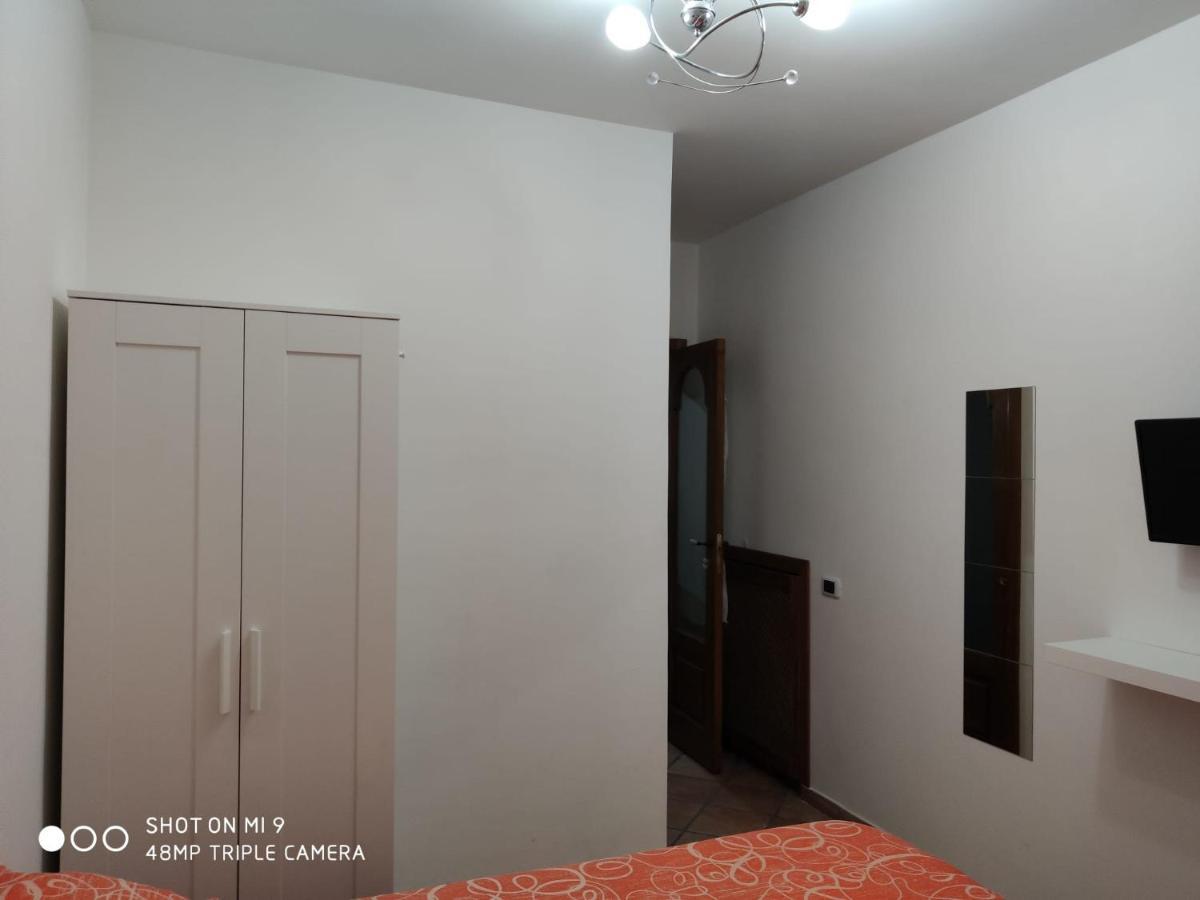 La Dimora Di Bronzo Hotel Naples Exterior photo