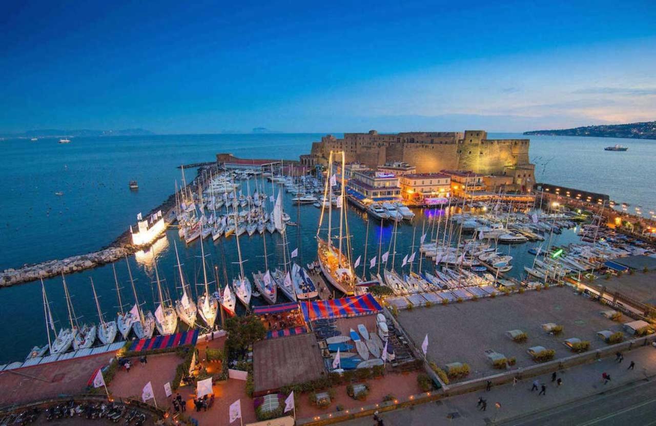 La Dimora Di Bronzo Hotel Naples Exterior photo